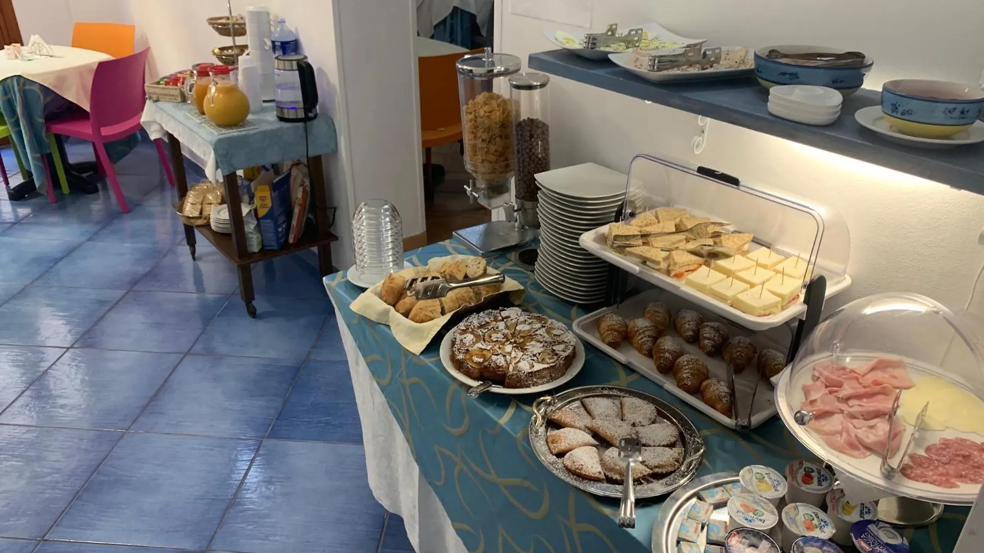Badia Rooms & Breakfast كاستيلاّماري ديل غو 3*,  إيطاليا